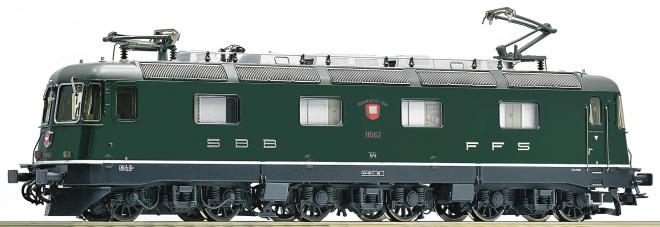 Electric locomotive Re 6/6<br /><a href='images/pictures/Roco/230184.jpg' target='_blank'>Full size image</a>